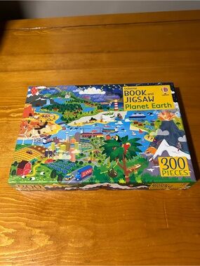 Usborne Planet Earth Book and 300-Piece Jigsaw Puzzle